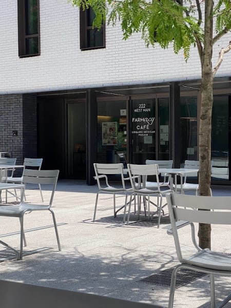 FARMacy Café