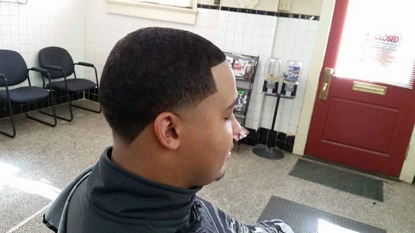 D. Moats Barber Shop