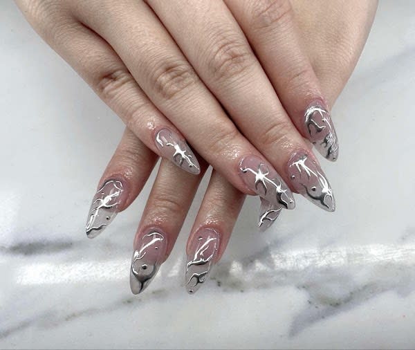 World Nails