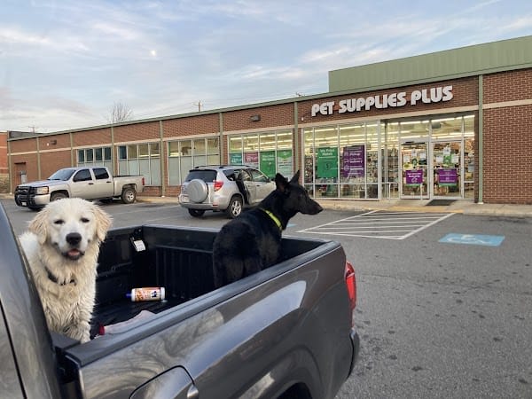 Pet Supplies Plus