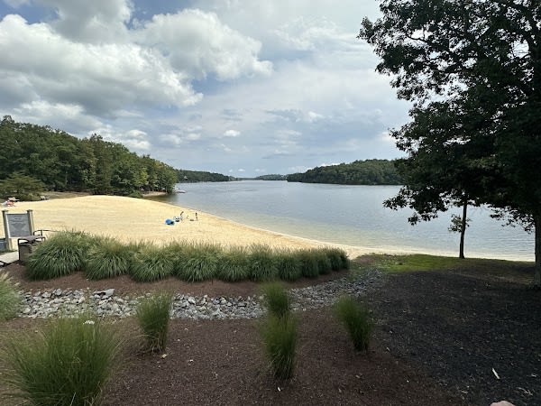 Lake Holiday Beach 1