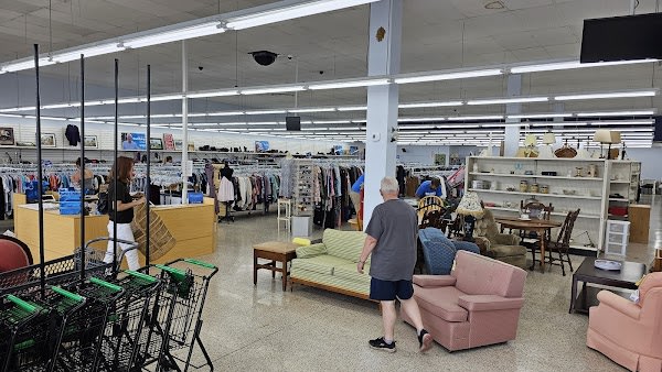 Love INC Thrift Store - Waynesboro