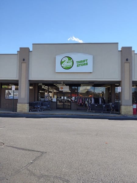 2nd Helpings Thrift on Orange Avenue