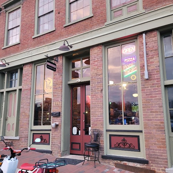 Bricks Restaurant and Pub