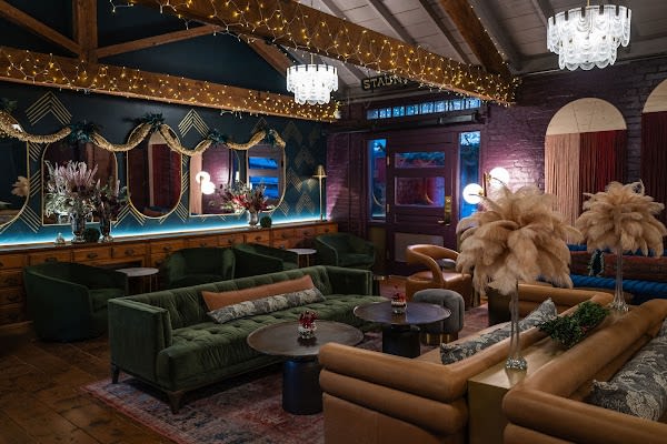 The Junction Bar and Lounge