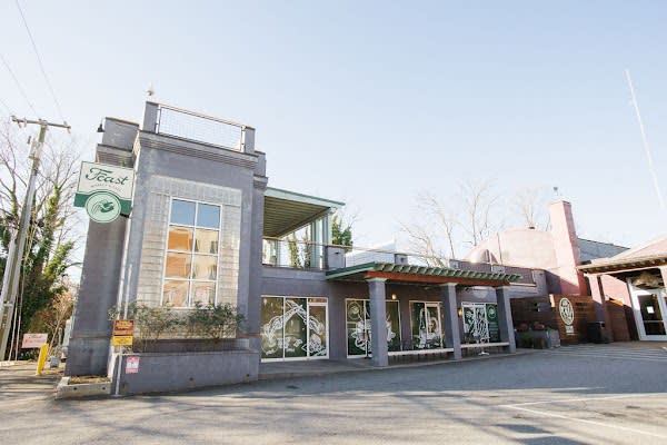 Feast Market & Café