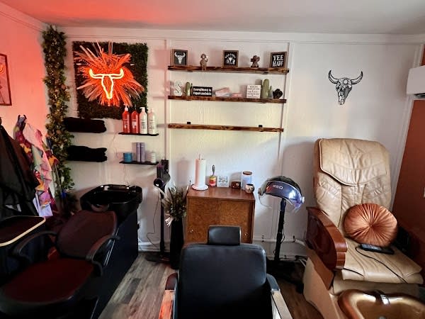 Wild Roots Salon, LLC