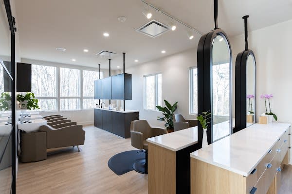 Stone Fox Wellness and Beauty Project
