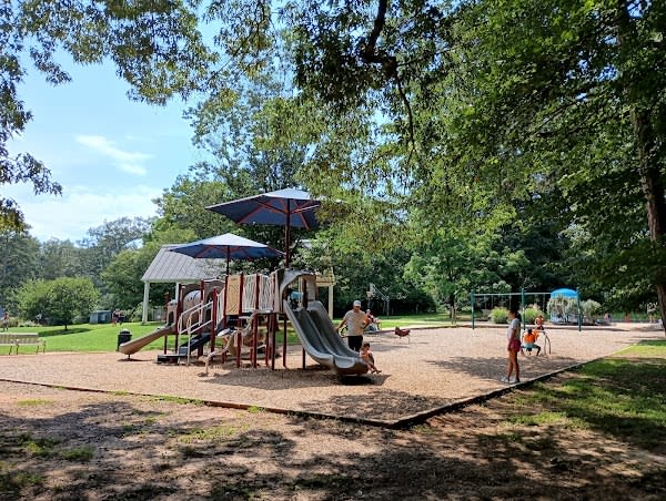 Greenleaf Park