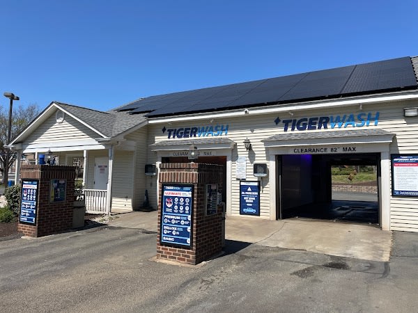 TigerWash - Forest Lakes In-Bay