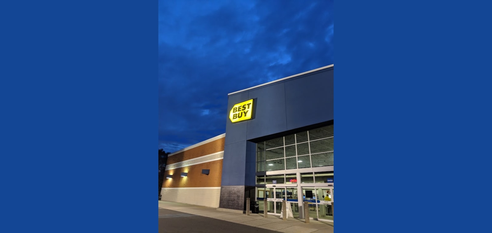 Best Buy — image 1