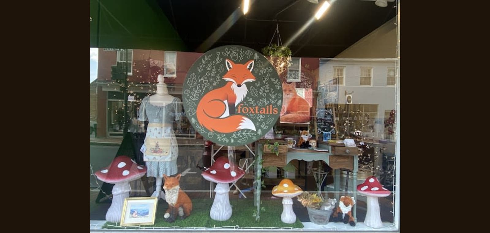 Foxtails Gift Shop — image 1