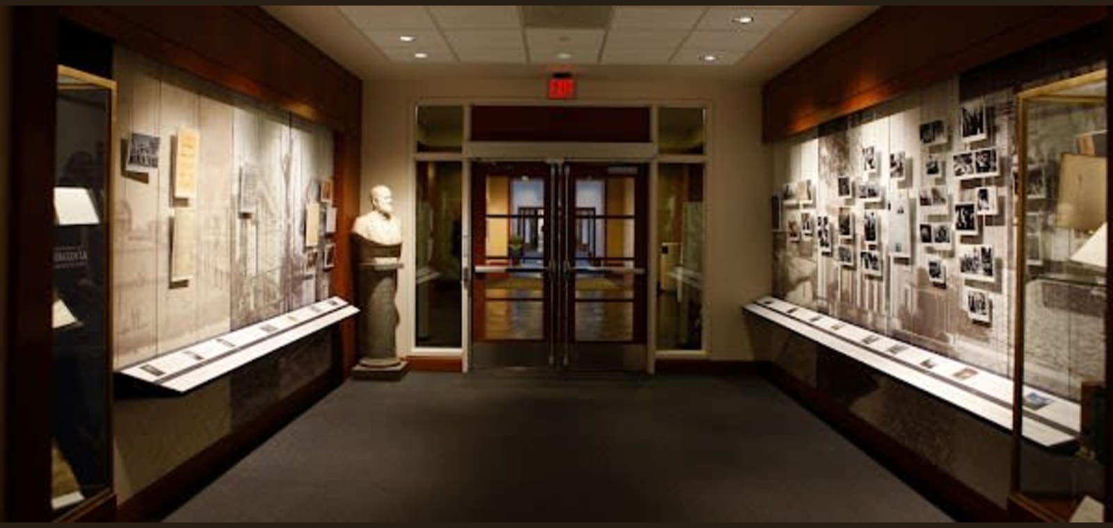 Arthur J. Morris Law Library — image 1
