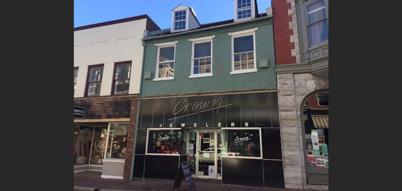 Crown Jewelers — image 1