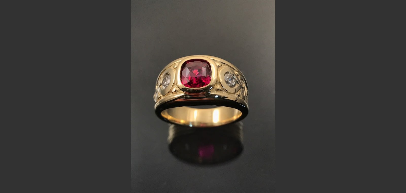 Steven Hamm, Goldsmith — image 1