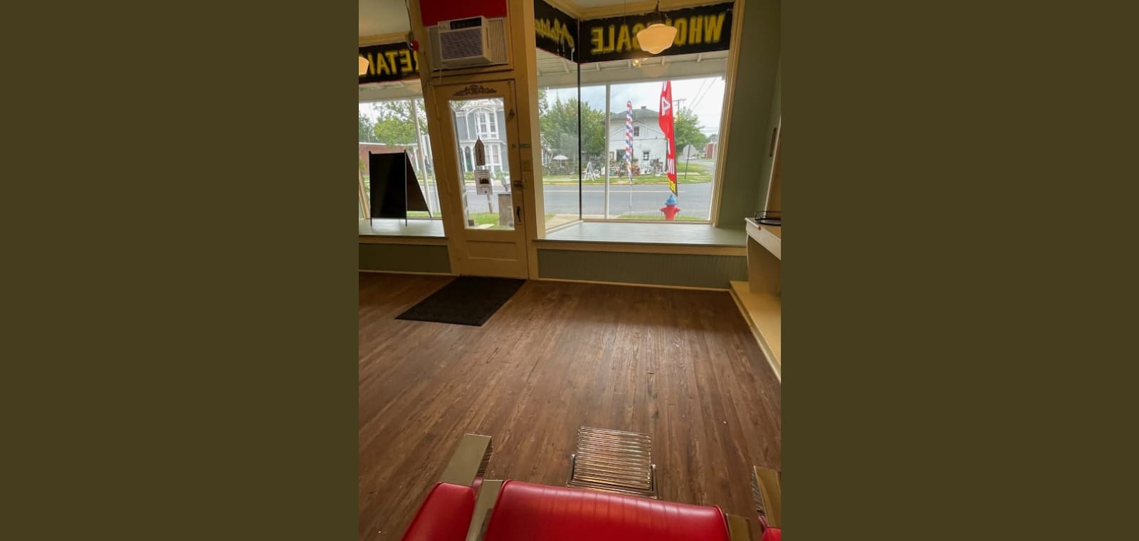 Pace's Barber Shop — image 1