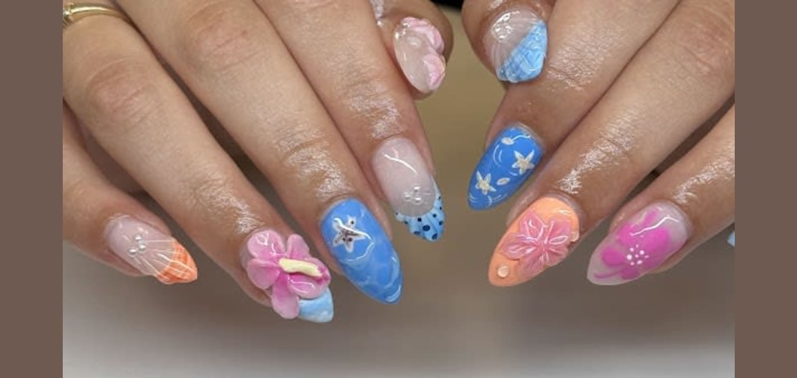 Lovely Nails & Spa — image 1