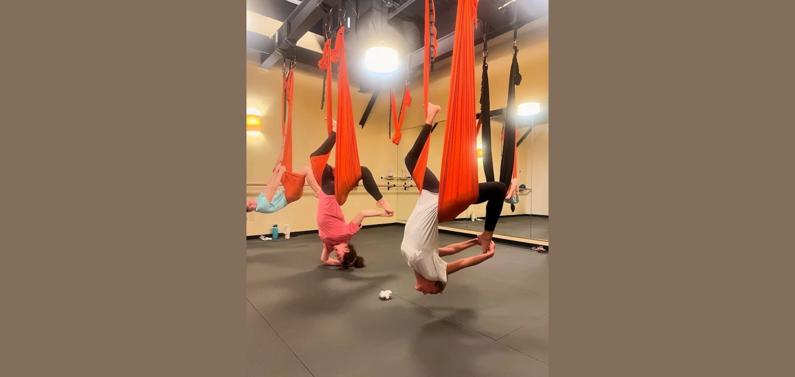 FlyDog Yoga — image 1