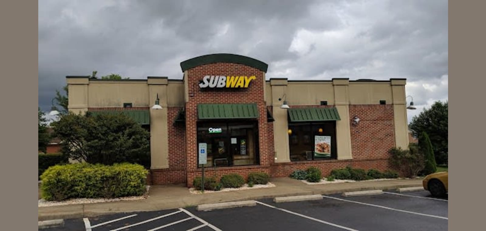 Subway — image 1