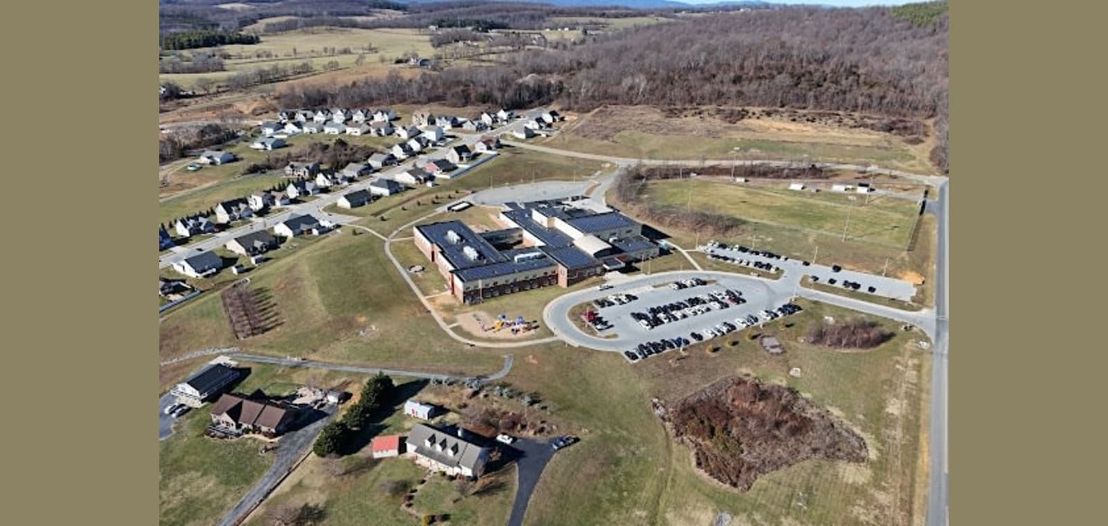 Riverheads Elementary School — image 1