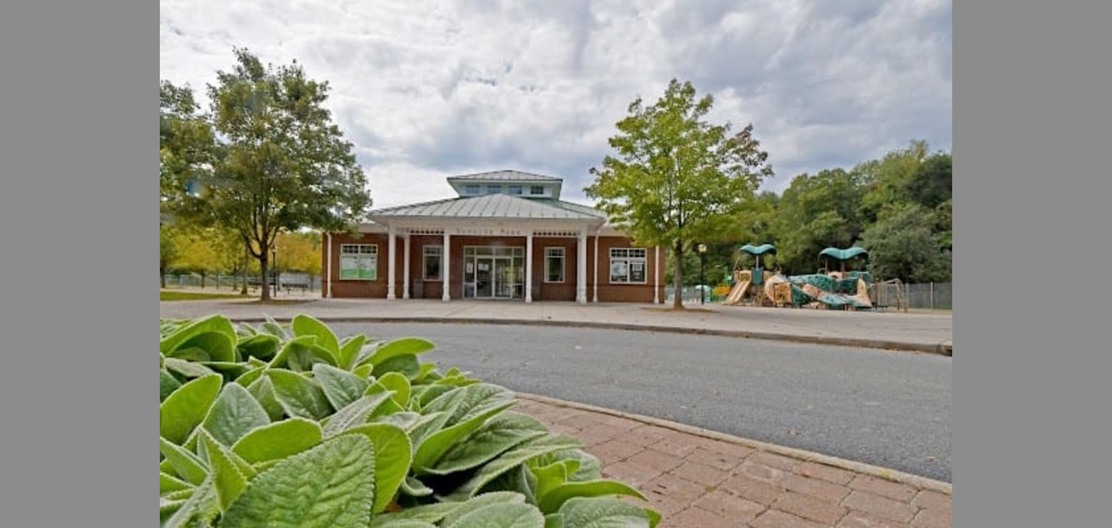 Tonsler Recreation Center — image 1