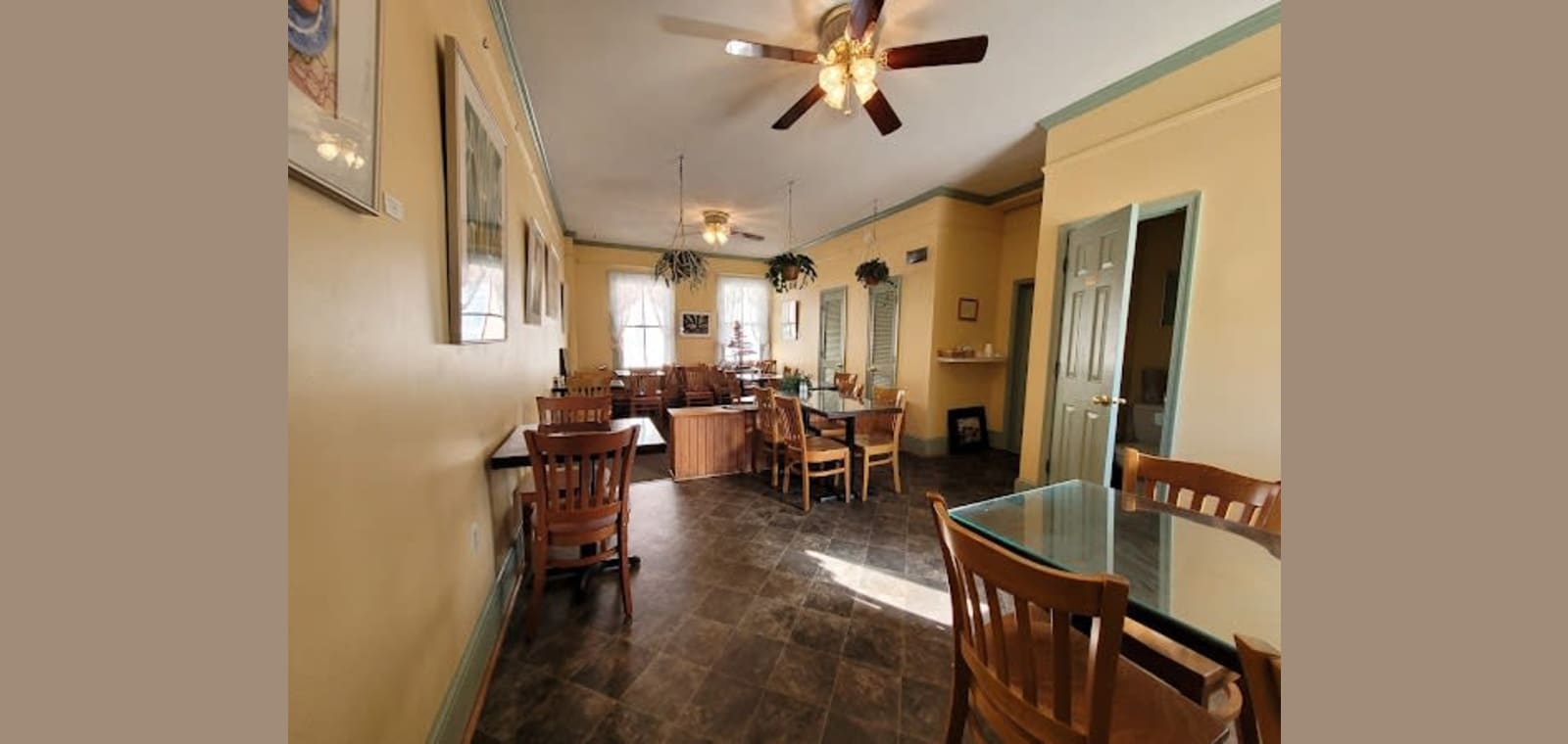 The Pampered Palate Cafe — image 1