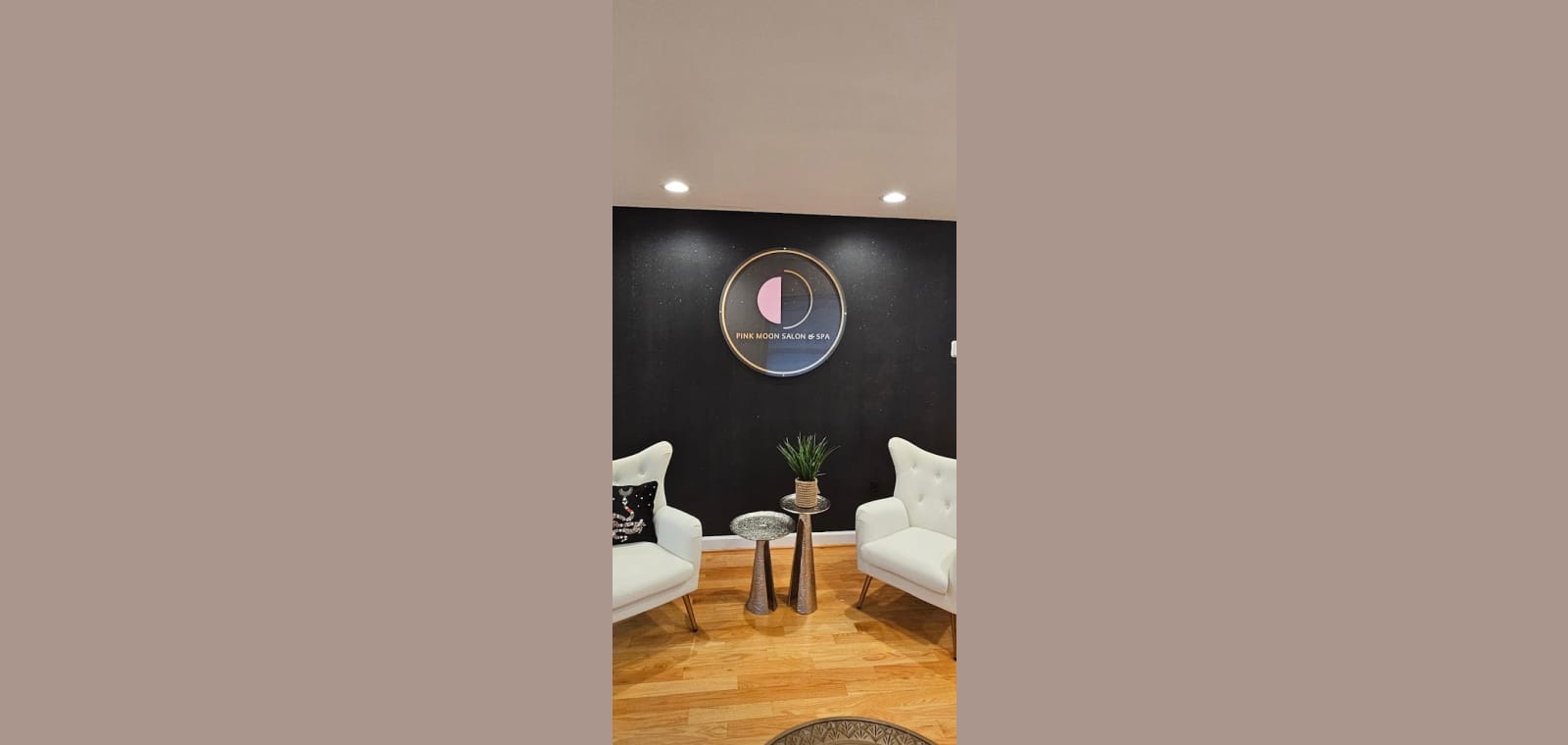 Pink Moon Salon and Spa — image 1