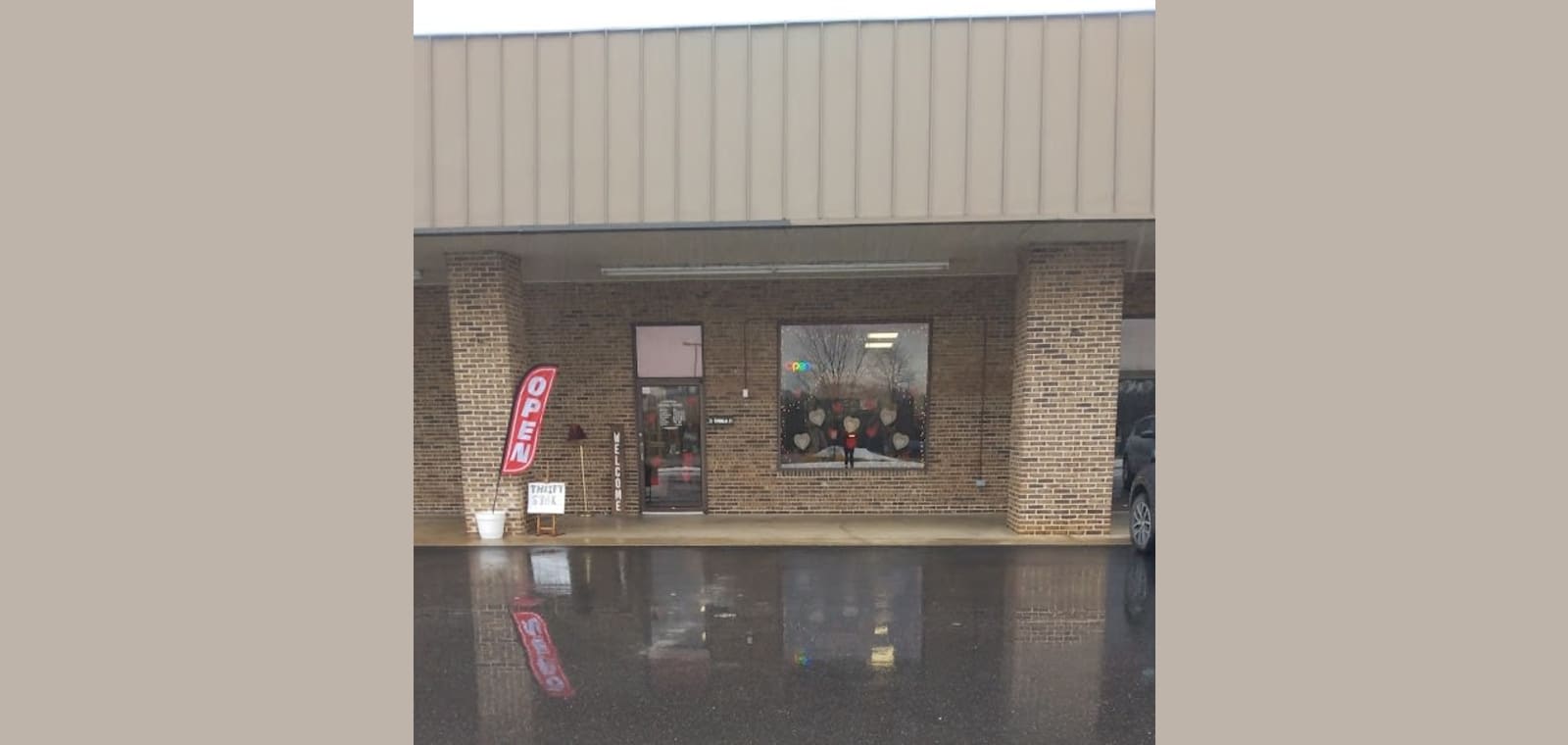 Looking Beyond Boutique, LLC — image 1