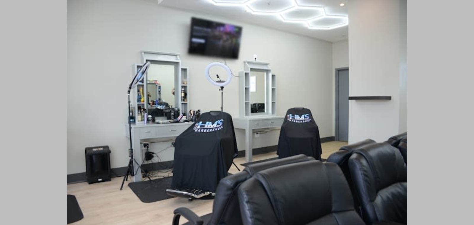 HM's Barbershop — image 1