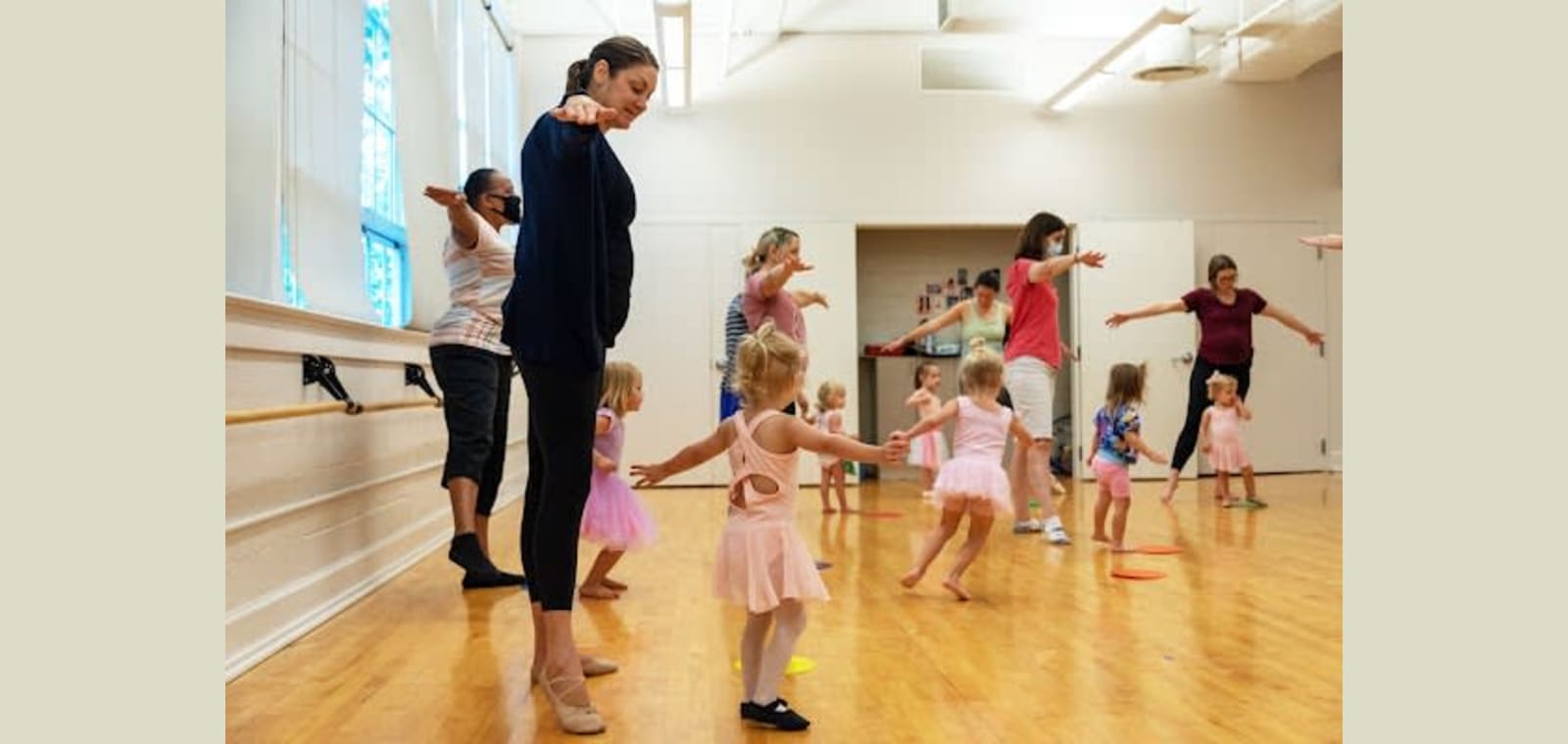 Carver Recreation Center — image 1