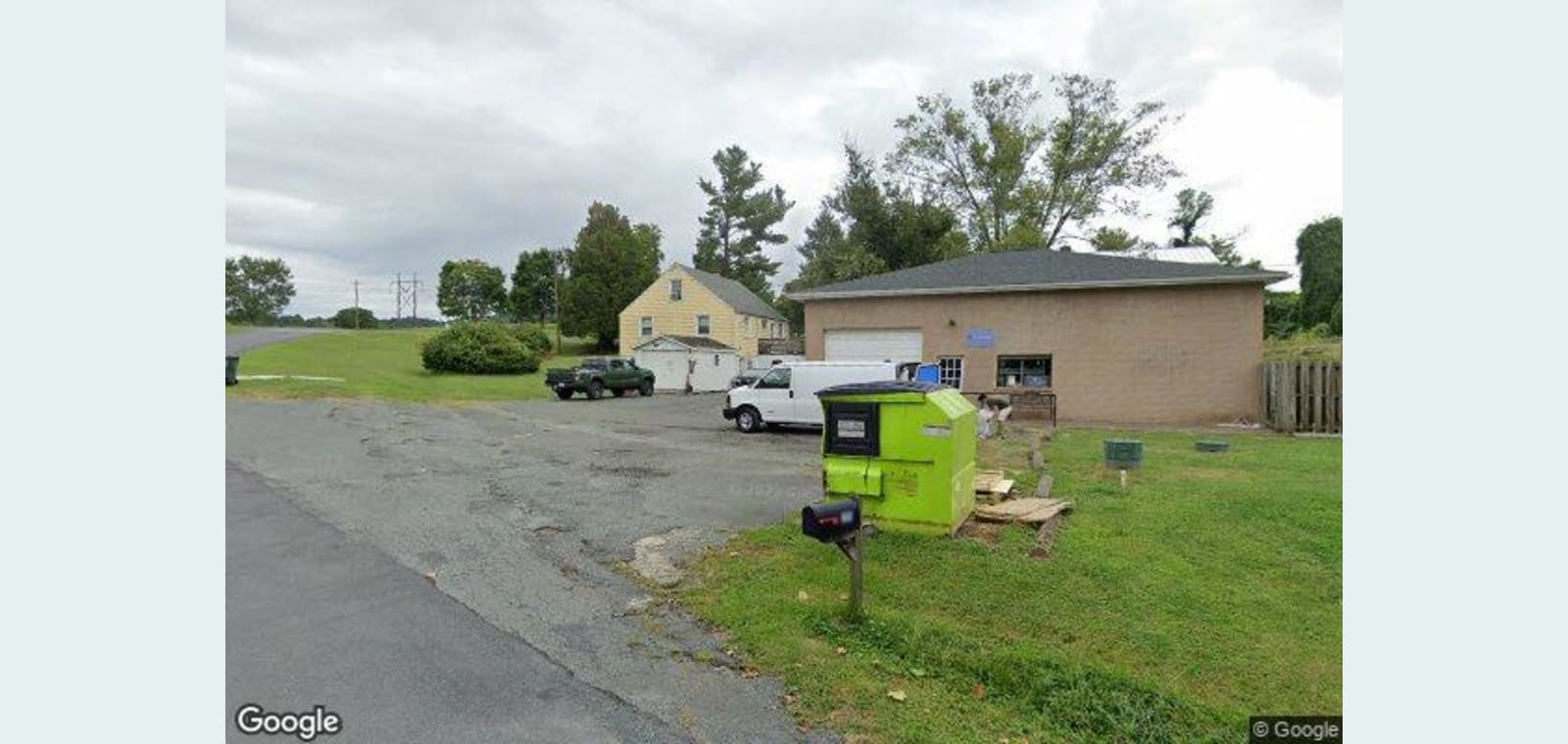 Parking on Rivanna Trail — image 1