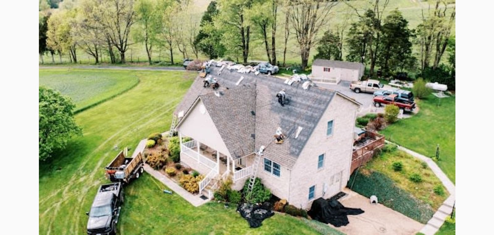 Valley Roofing & Exteriors — image 1