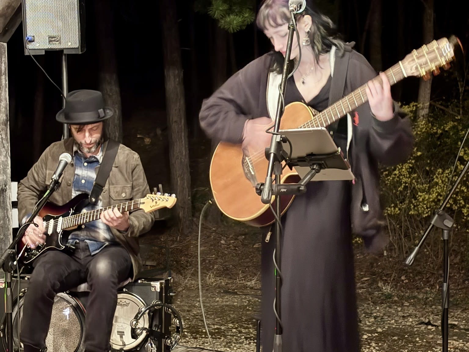 Sunday Session- Mirabelle & Matty Metcalfe
