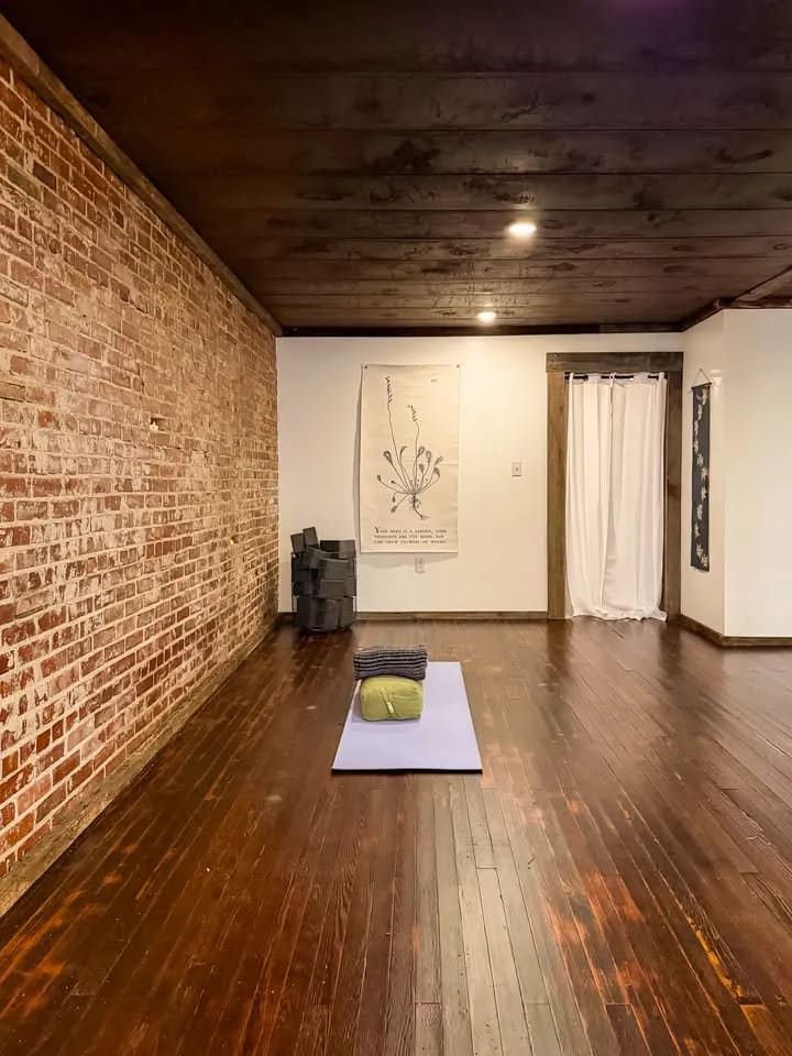 Sunday Yinyasa Yoga