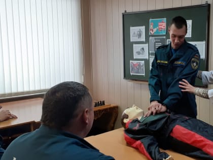 В пожарной части прошли занятия по оказанию первой помощи пострадавшим