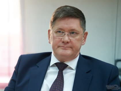 Евгений Писцов подает документы для участия в выборах мэра Берёзовского