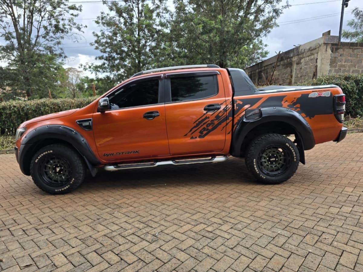 FORD RANGER WILD TRACK
