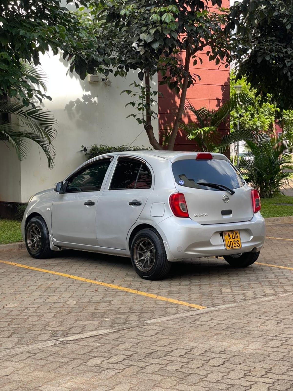 NISSAN MARCH