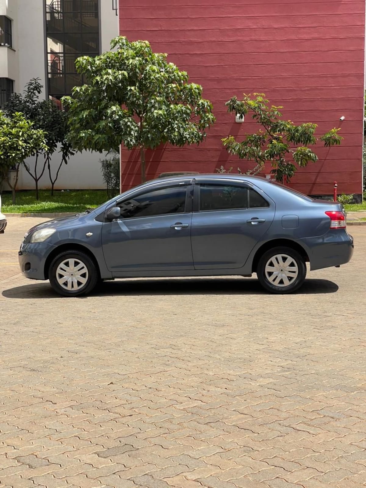 TOYOTA BELTA