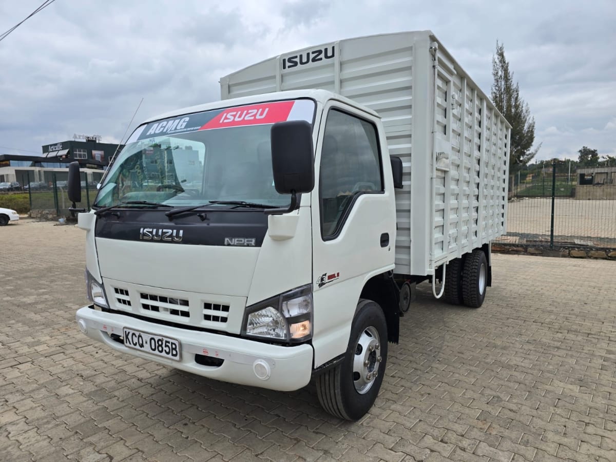 ISUZU NPR LOCAL