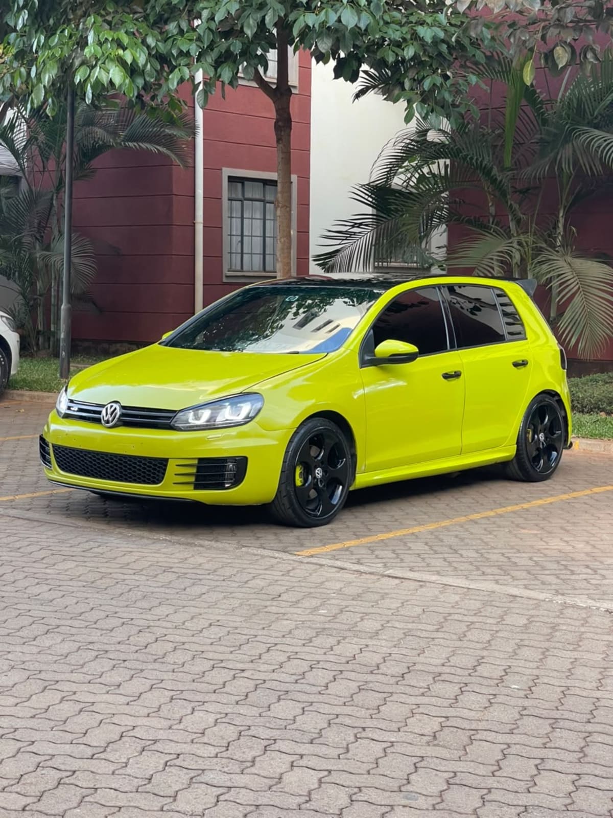 Volks Wagen Golf GTI