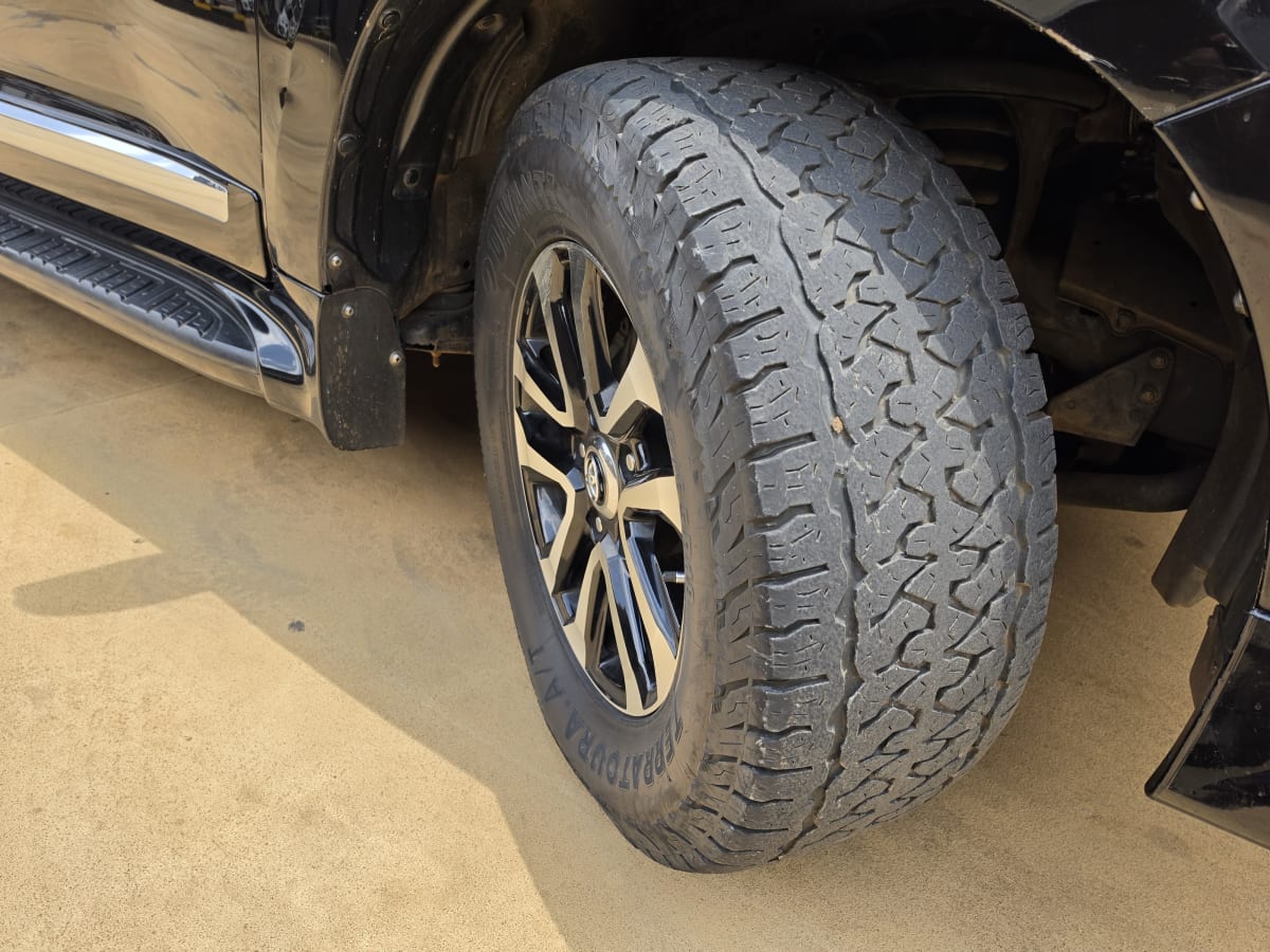 Toyota Landcruiser V8
