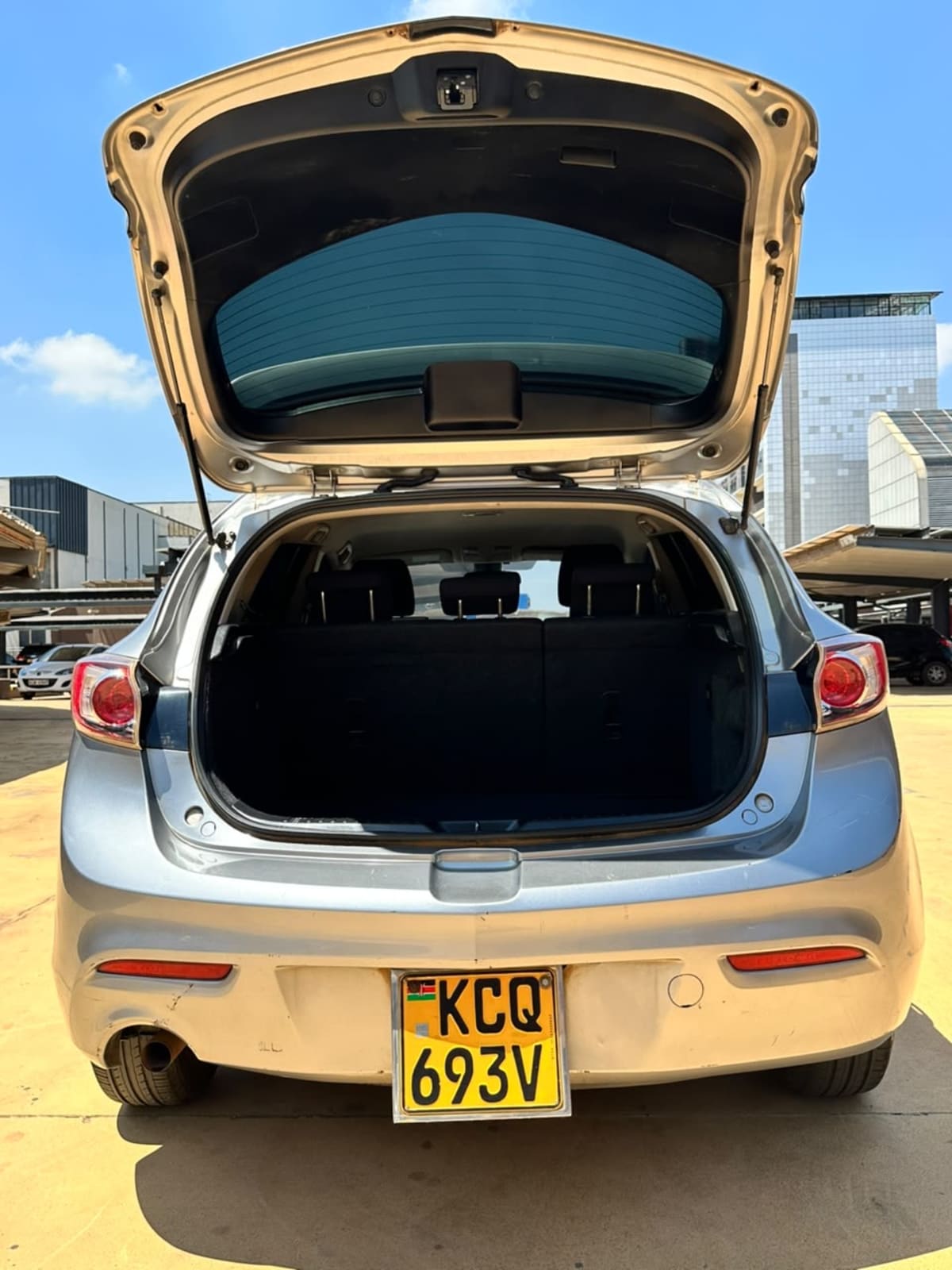 Mazda Axela