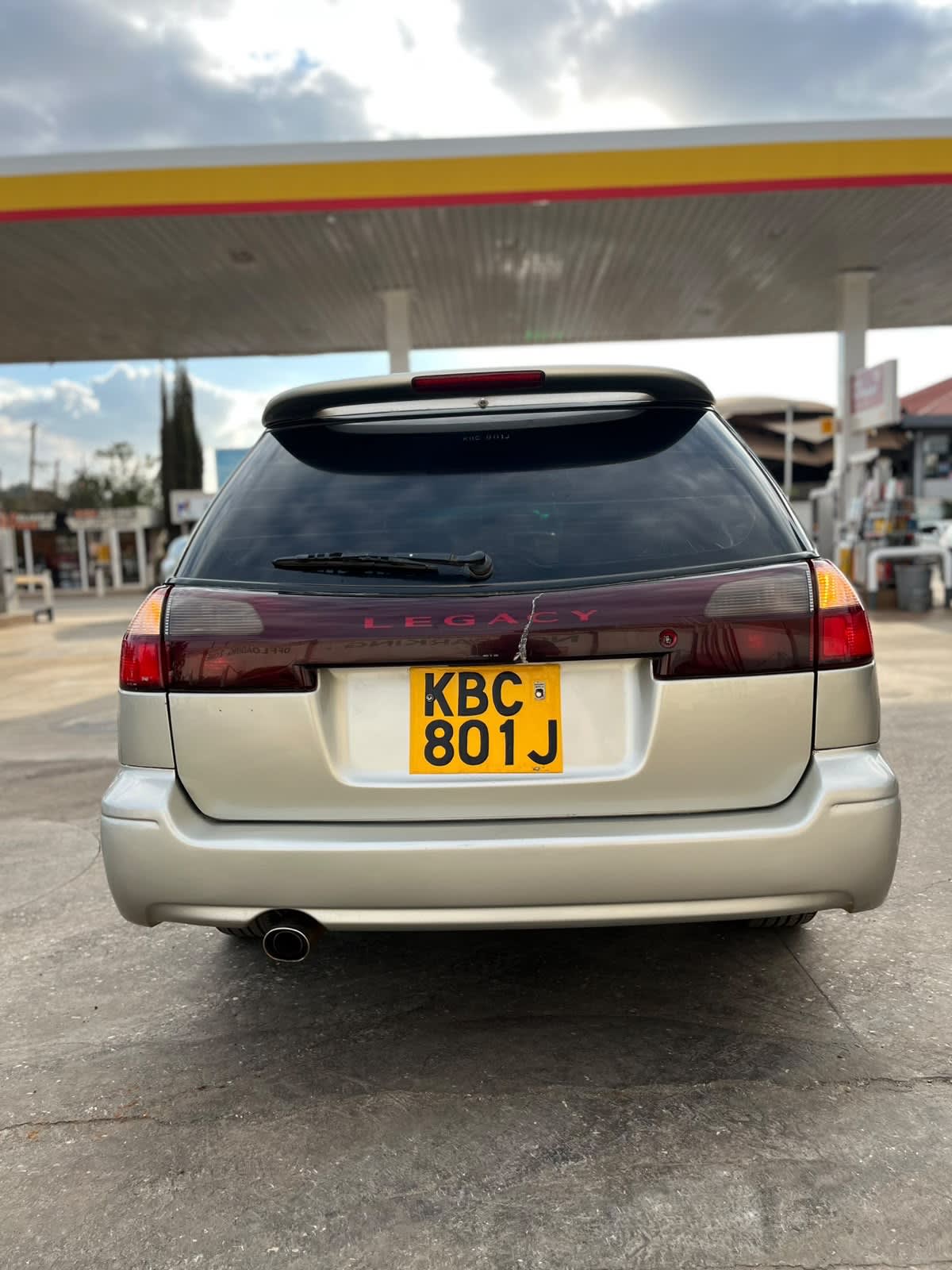 Subaru Legacy BH5