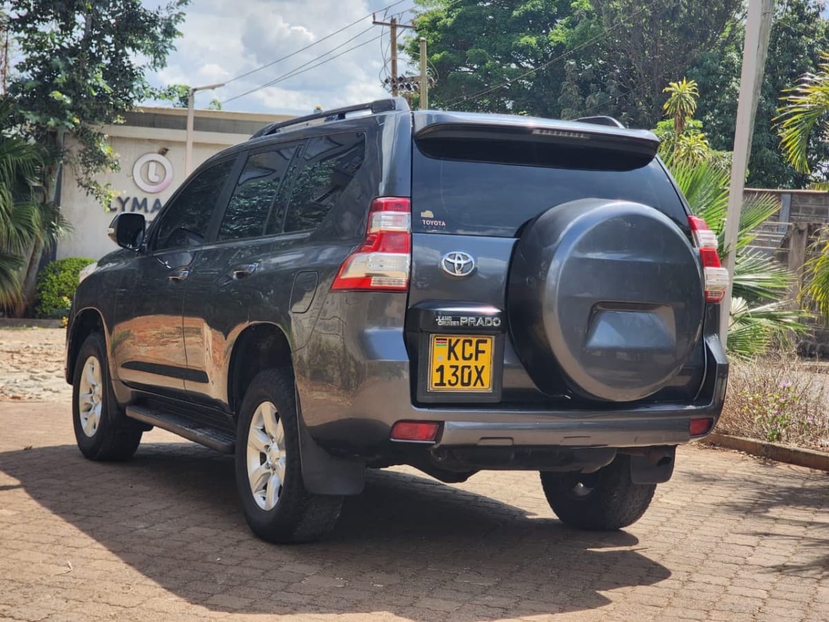 Toyota Landcruiser J150