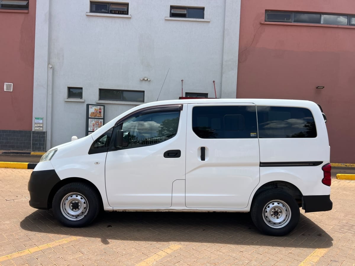 Nissan Nv200