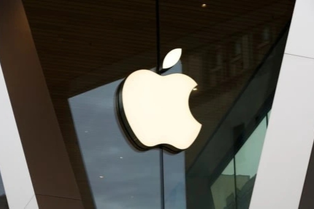 Giá iPhone 18 Pro có thể tăng vọt vào năm sau - 1