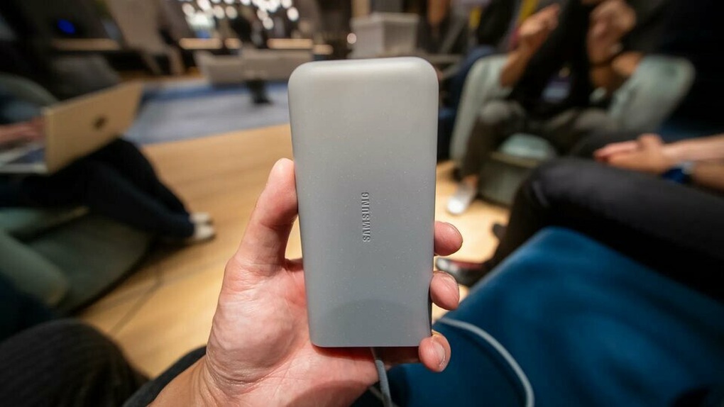 Cận cảnh kính thực tế ảo Galaxy XR của Samsung, cạnh tranh Apple Vision Pro - 9