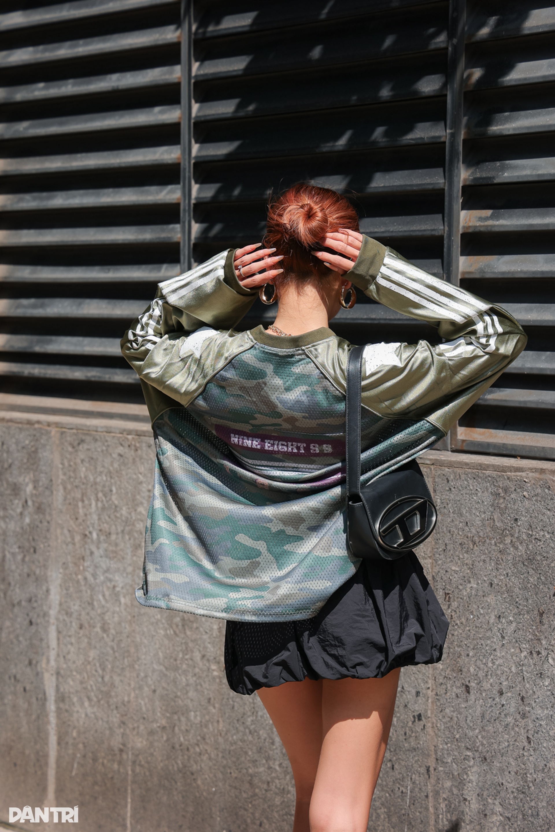 Phối đồ theo phong cách gái phố vừa sành điệu, vừa khoẻ khoắn - 12