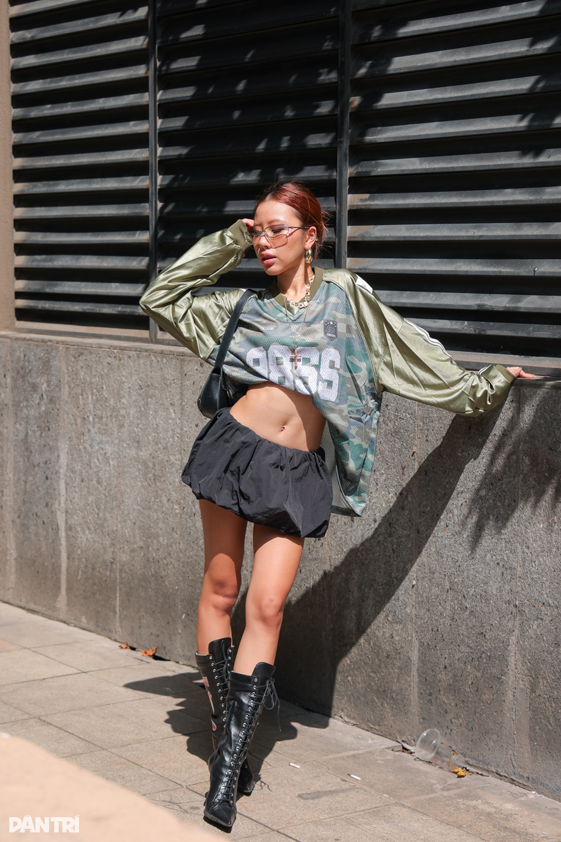 Phối đồ theo phong cách gái phố vừa sành điệu, vừa khoẻ khoắn - 13